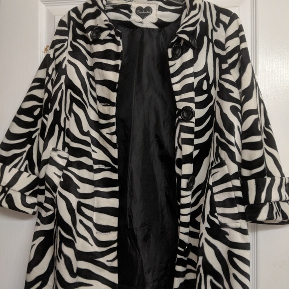 Jacket - Picture 3 of 4